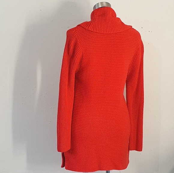 Chaus New York Sweater - Picture 2 of 7